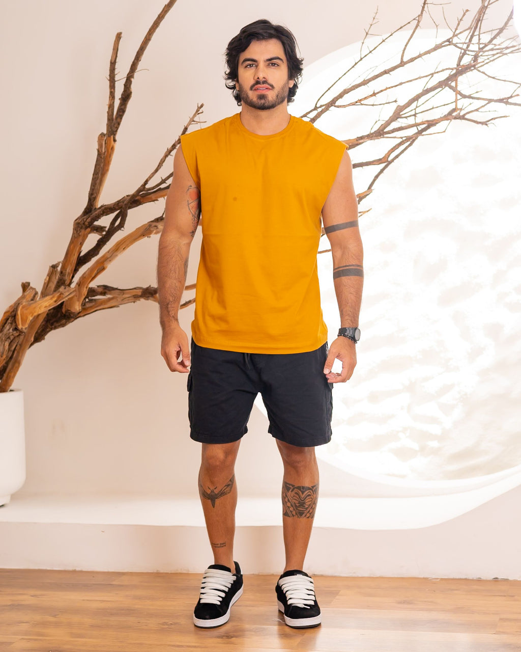 REGATA MACHÃO / AMARELO SAFRON