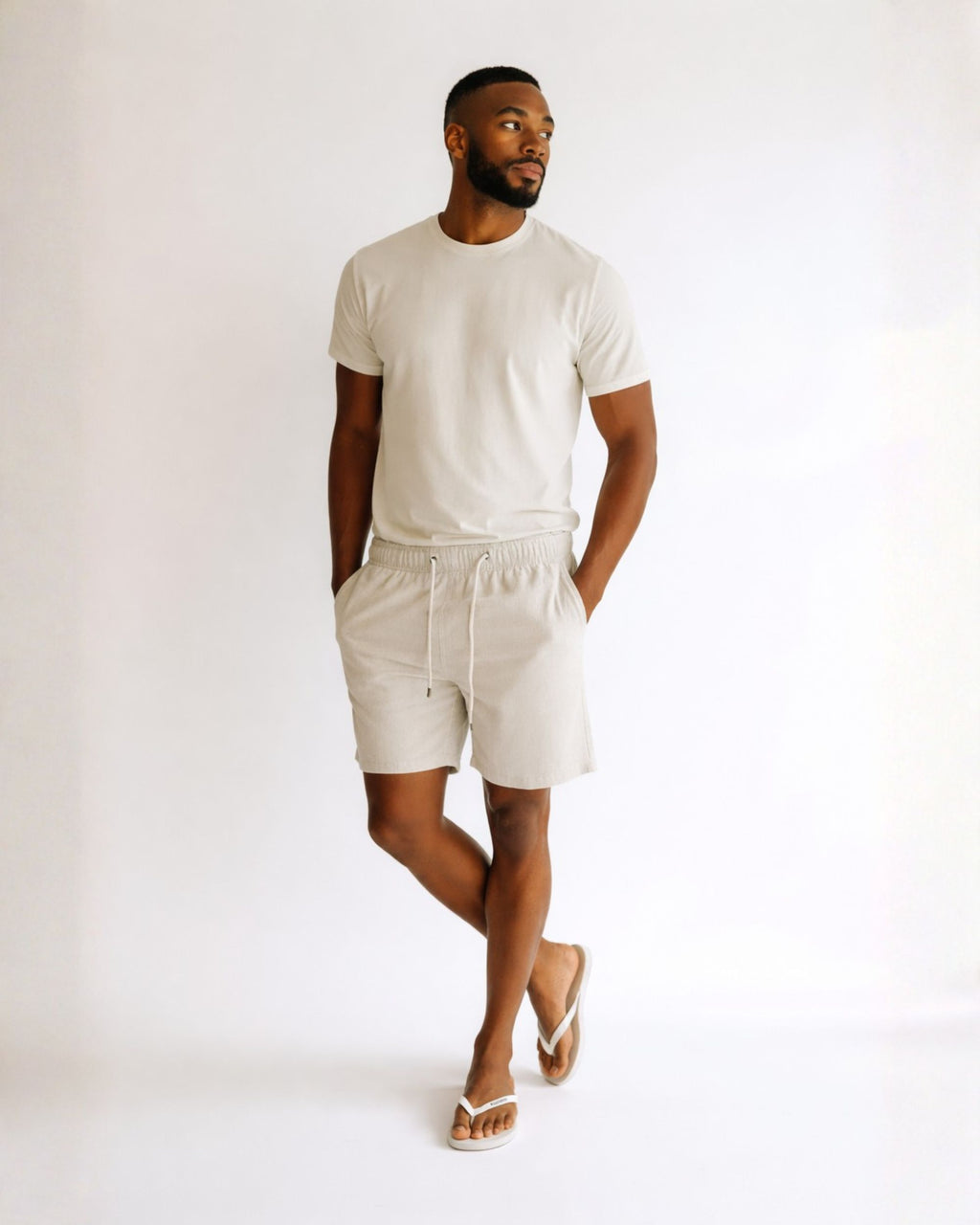 SHORT LINHO ESSENTIAL / AREIA