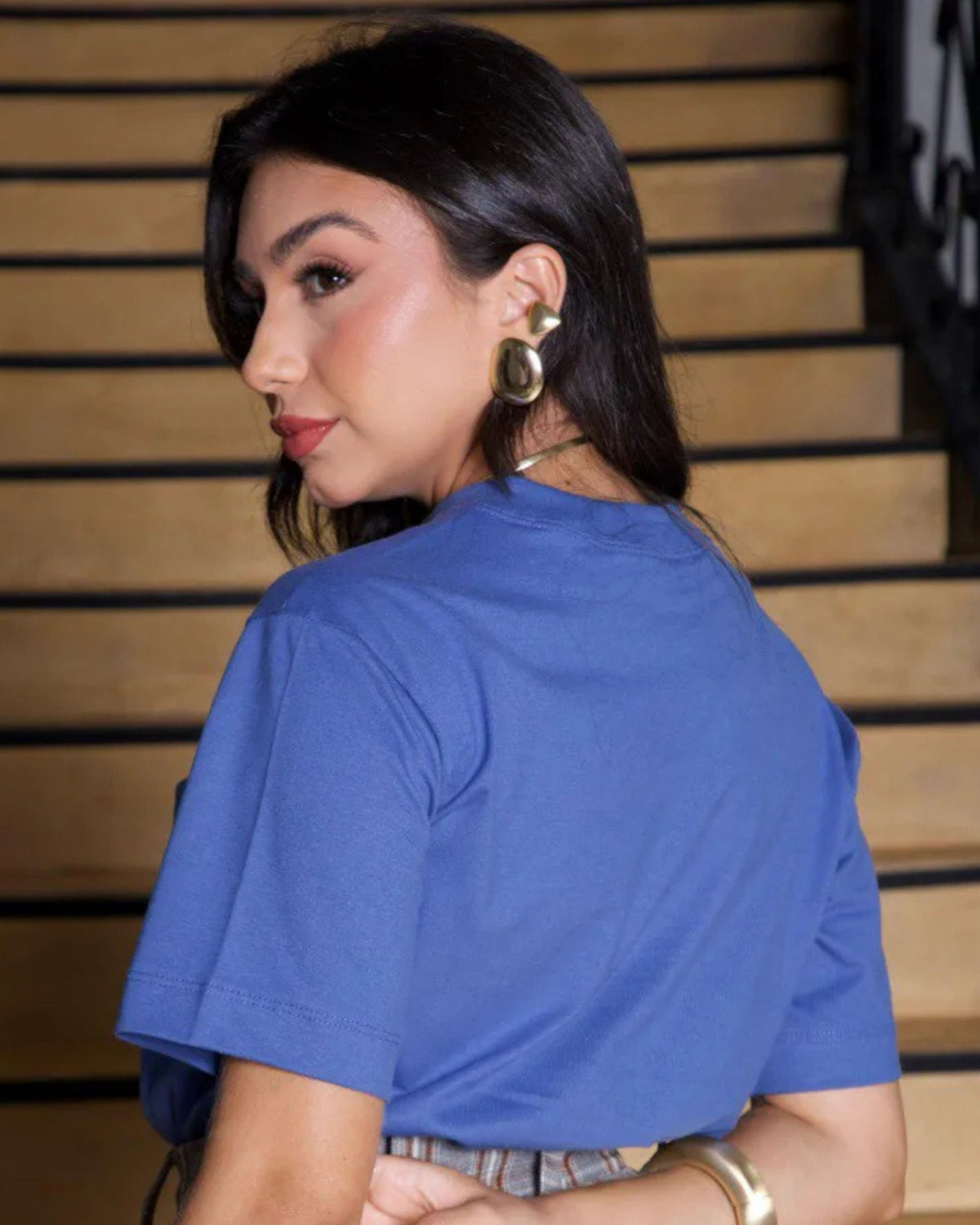 T-SHIRT BÁSICA / AZUL ESTONADO