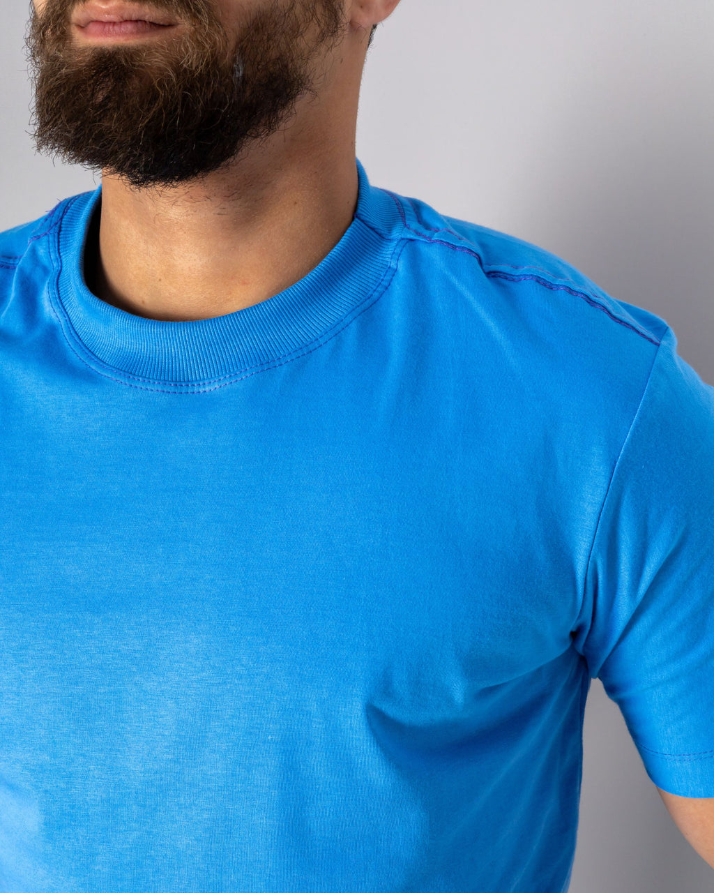 CAMISETA BÁSICA / AZUL LIGHT NAVY