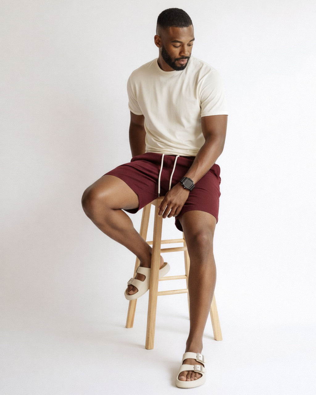 SHORT LINHO ESSENTIAL / BORDÔ