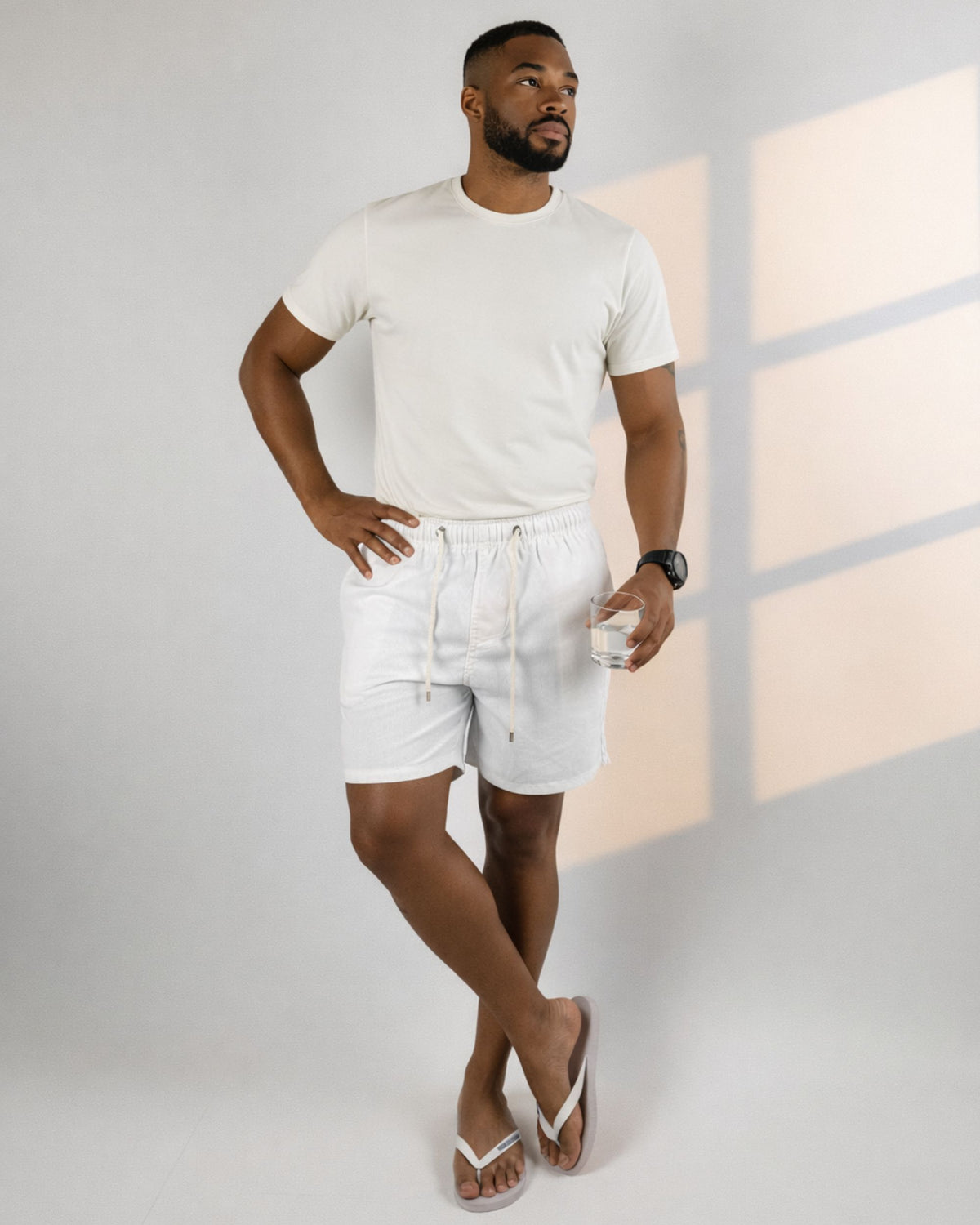 SHORT LINHO ESSENTIAL / BRANCO