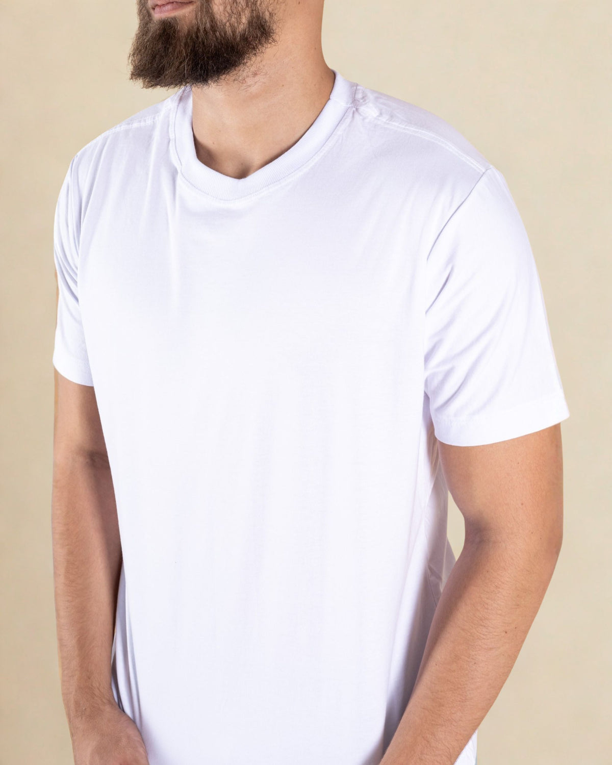 CAMISETA BÁSICA / BRANCO