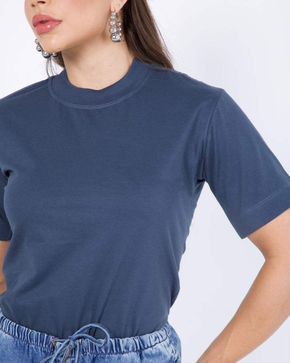 T-SHIRT BÁSICA / CINZA BASALTO