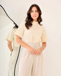 T-SHIRT GOLA ALTA / CREME NATURAL