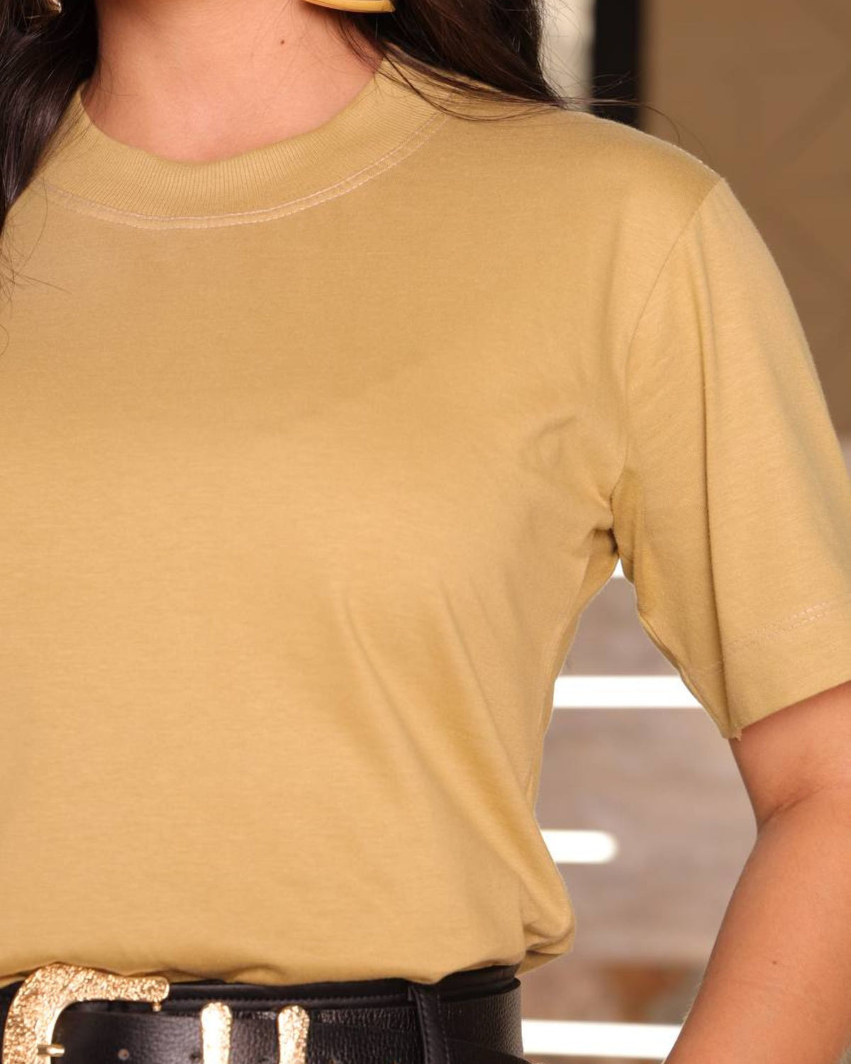 T-SHIRT BÁSICA / FOLHA DE OUTONO