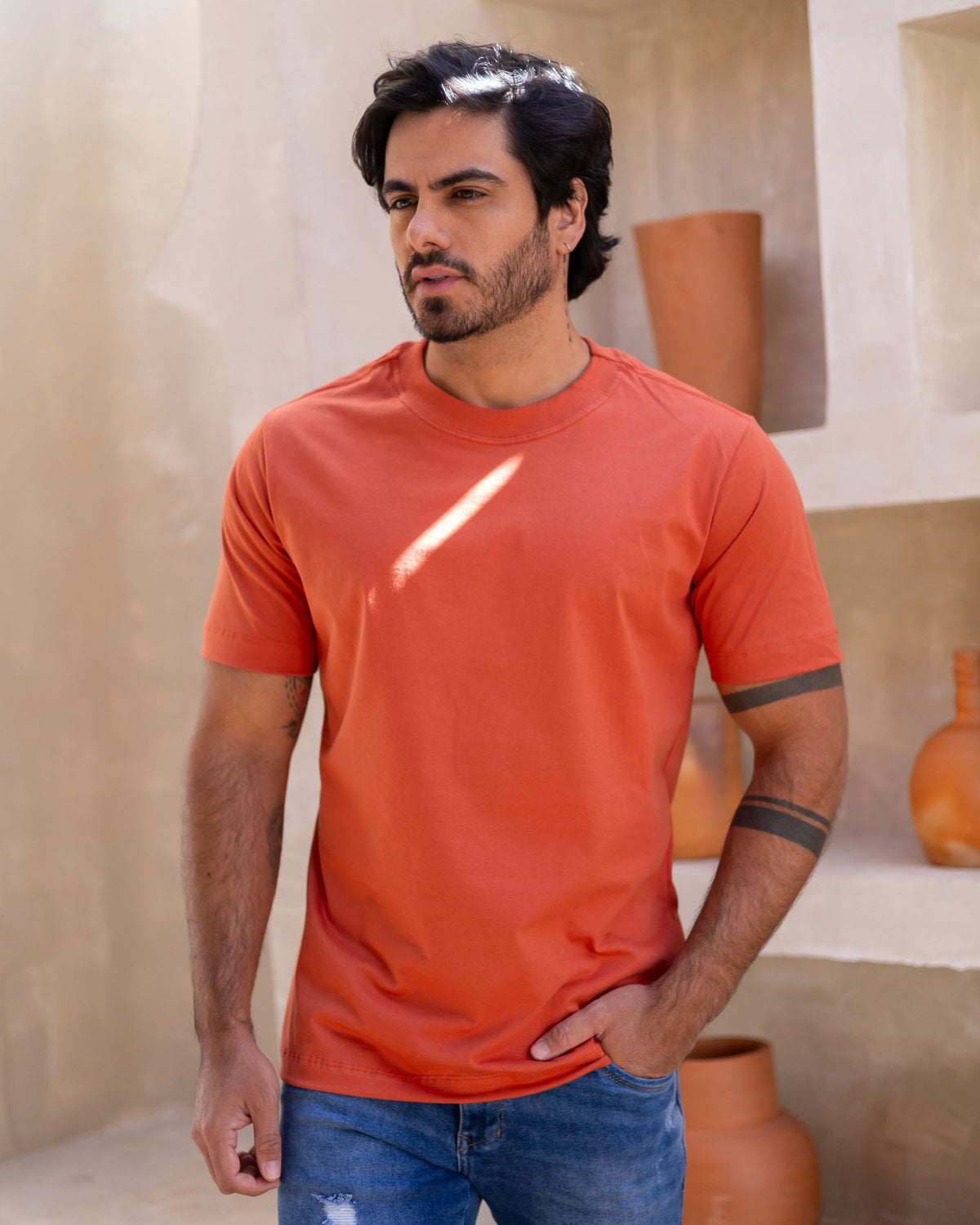 CAMISETA BÁSICA / LARANJA SIENA