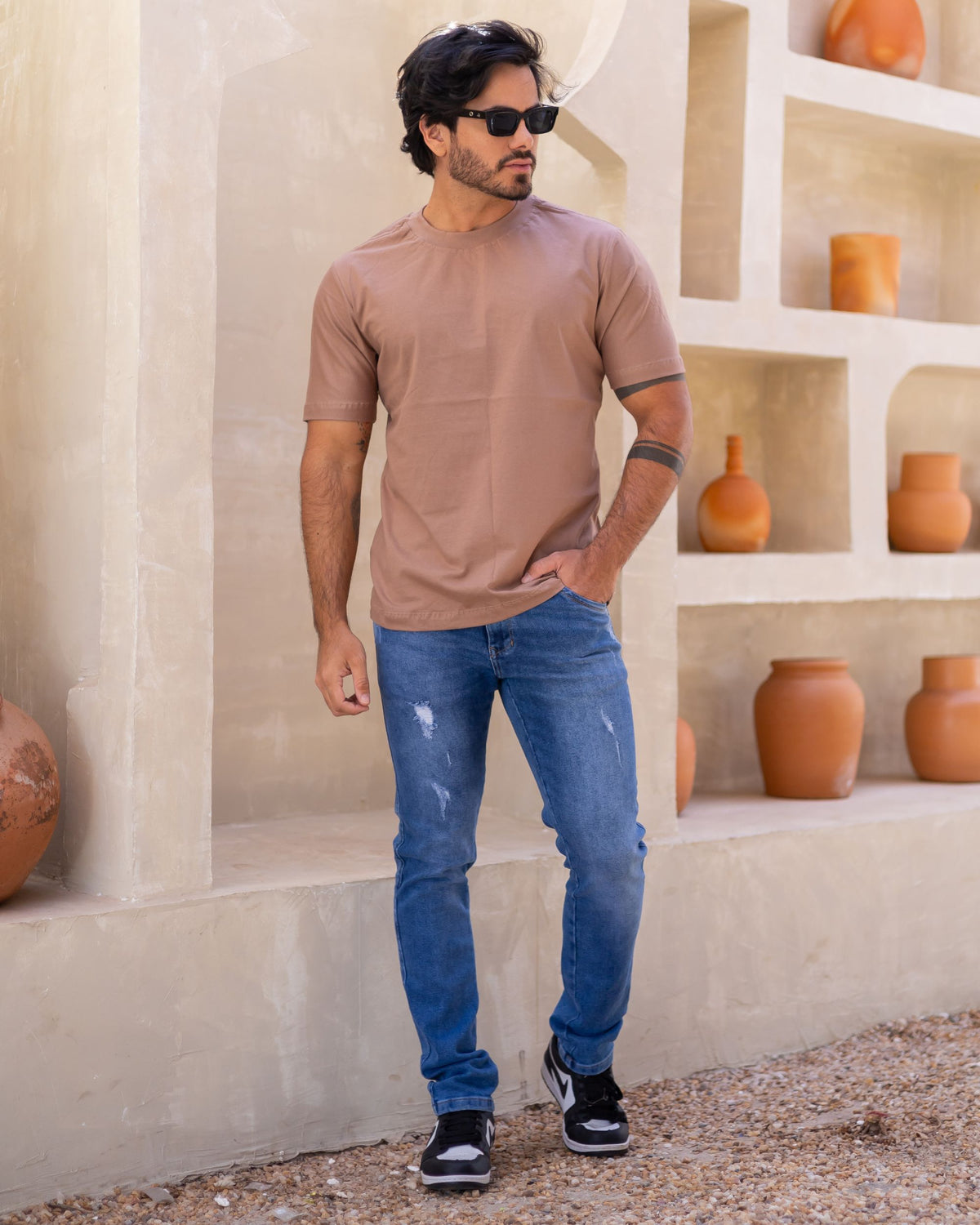 CAMISETA BÁSICA / MARROM MINK