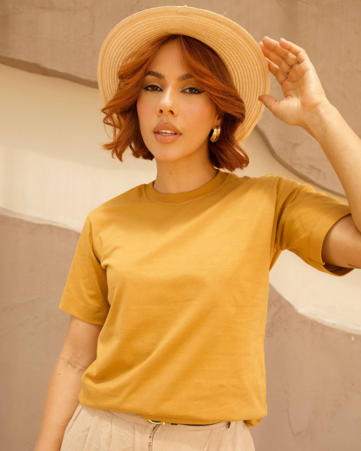 T-SHIRT BÁSICA / MOSTARDA