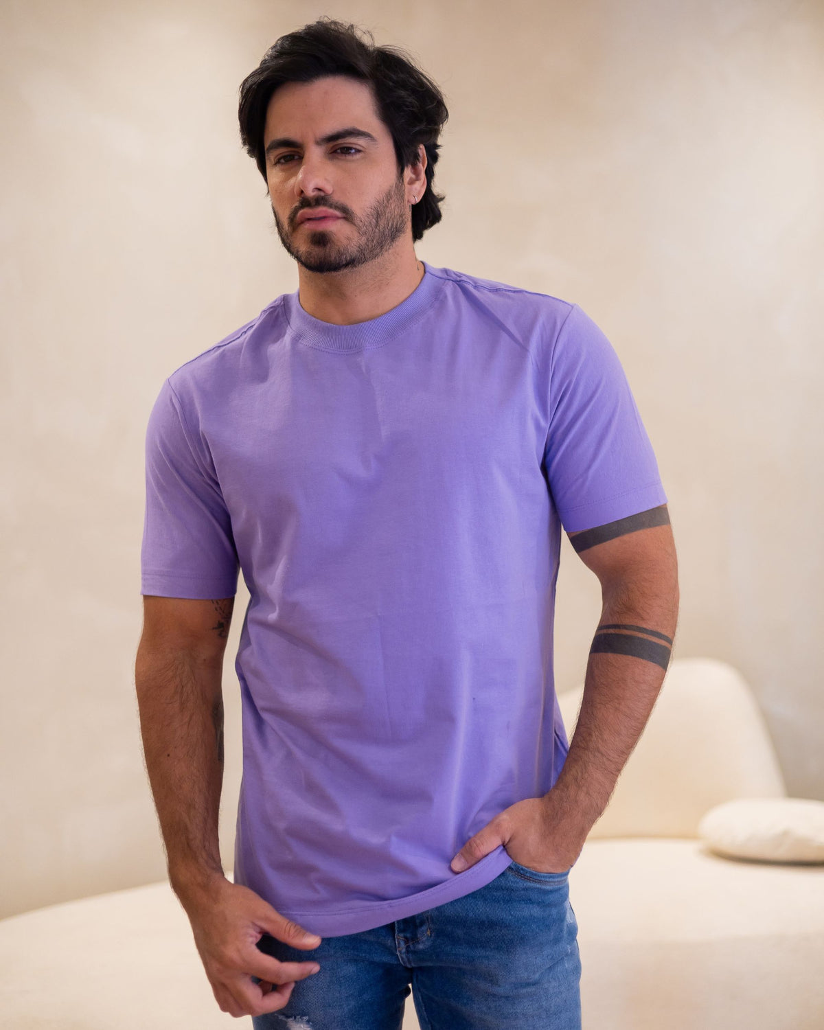 CAMISETA BÁSICA / ROXO FLOR DE JACARANDÁ