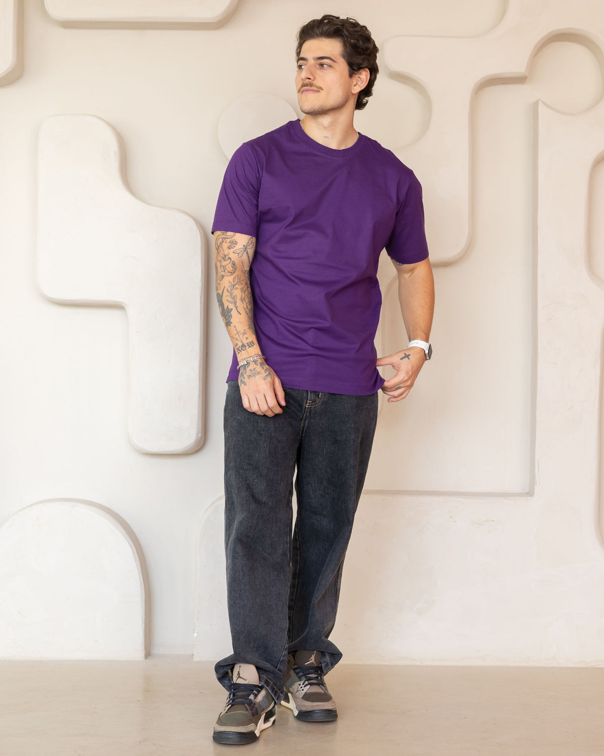 CAMISETA BÁSICA / ROXO MIRTILO