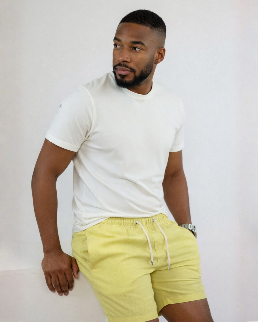 SHORT LINHO ESSENTIAL / VERDE ABACATE