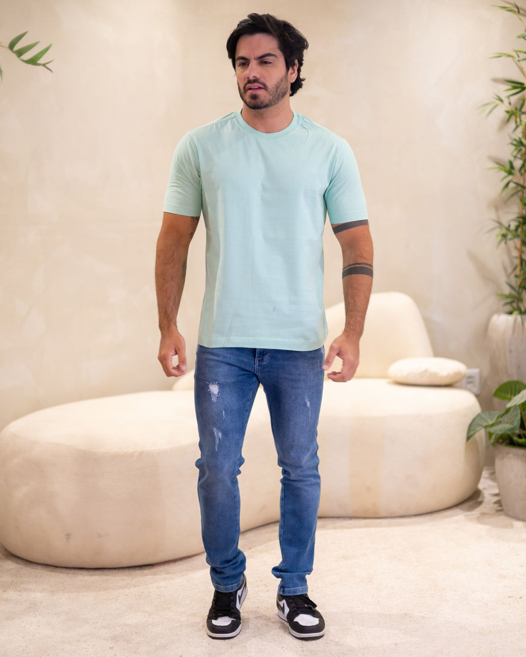 CAMISETA BÁSICA / VERDE BEBÊ