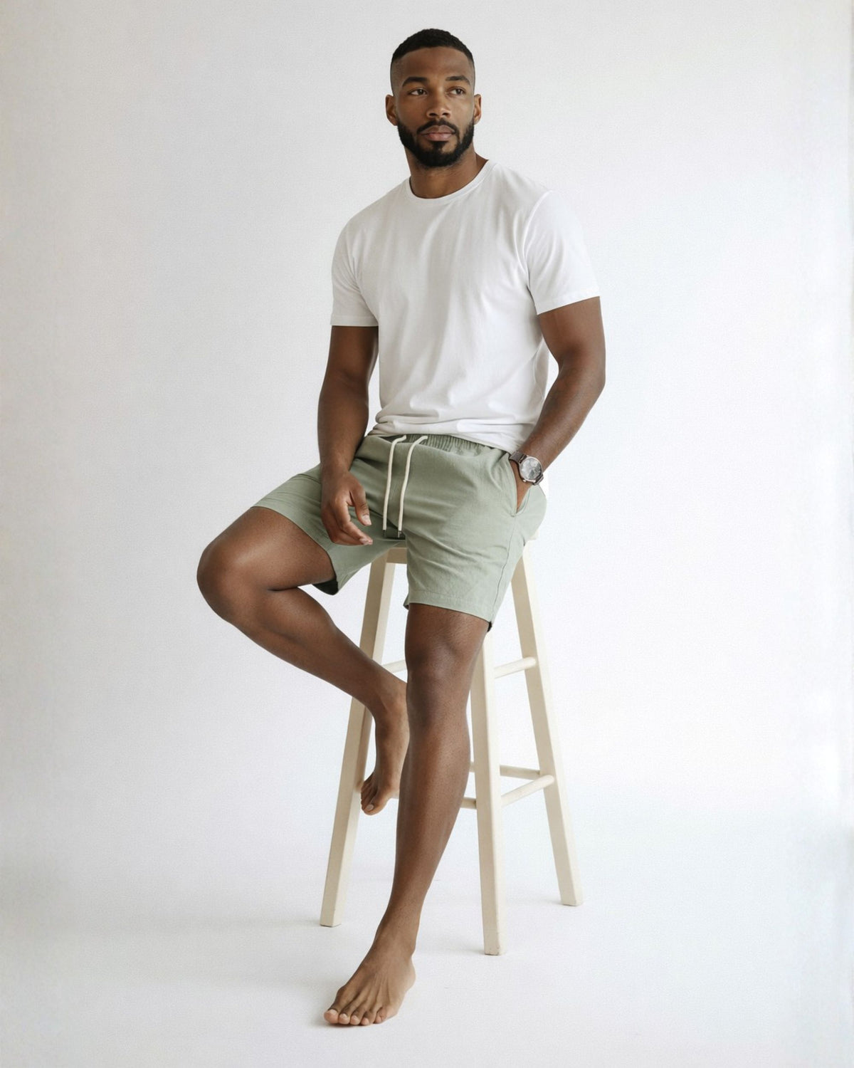 SHORT LINHO ESSENTIAL / VERDE BEBÊ