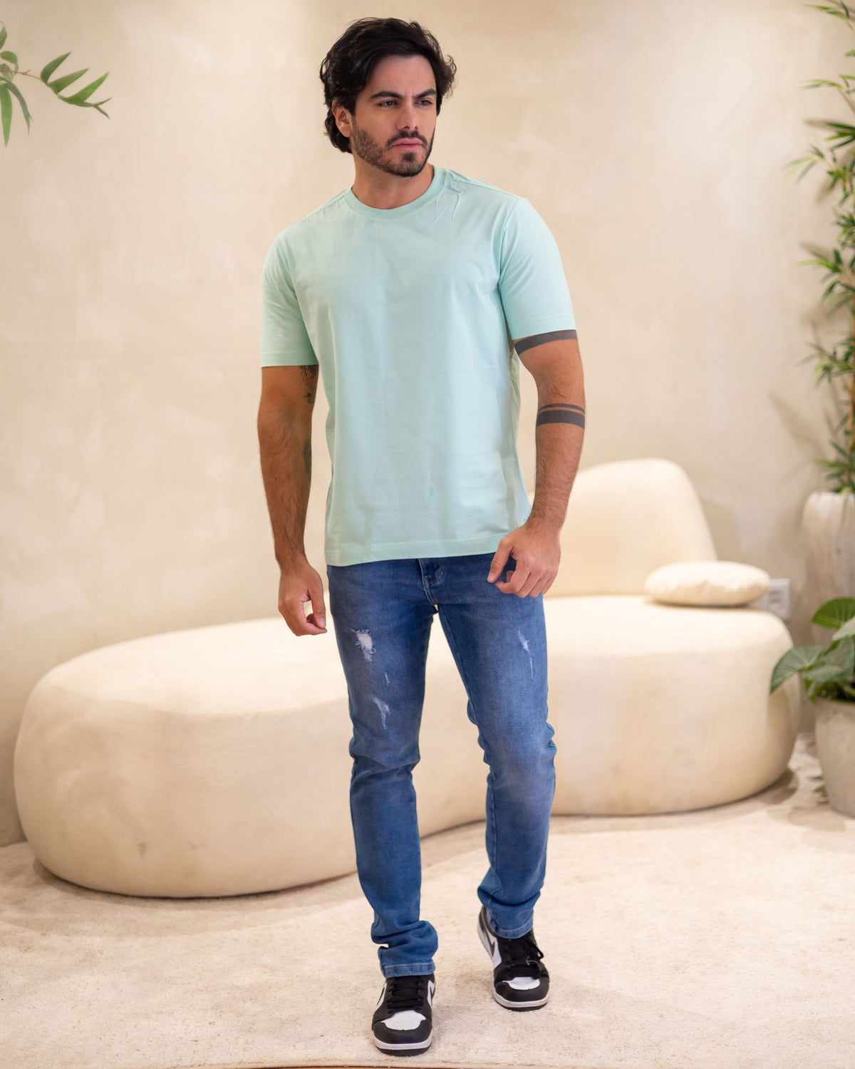 CAMISETA BÁSICA / VERDE BEBÊ