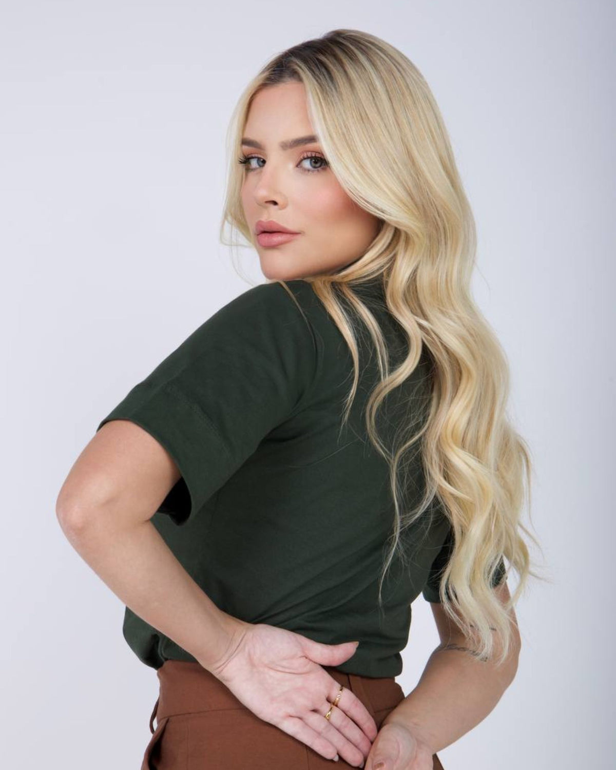 T-SHIRT GOLA ALTA / VERDE CAMUFLAGE