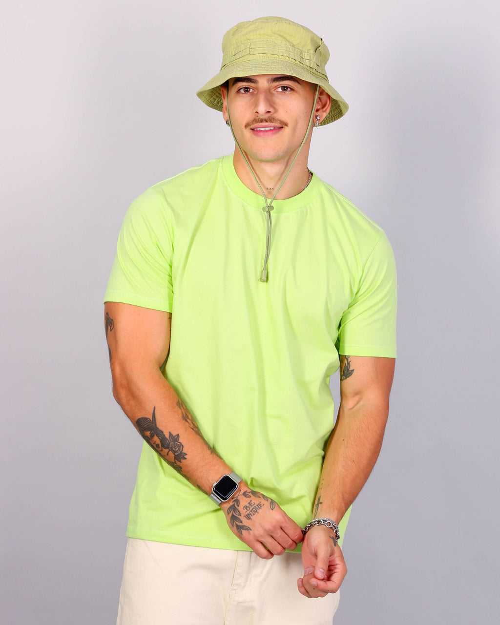 CAMISETA BÁSICA / VERDE LIME CREAM