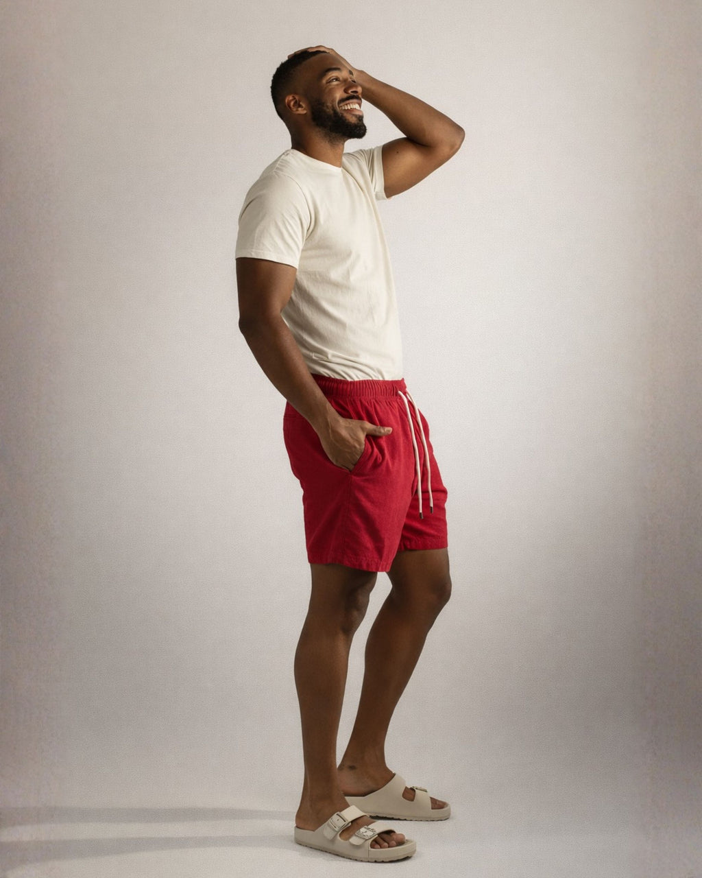 SHORT LINHO ESSENTIAL / VERMELHO